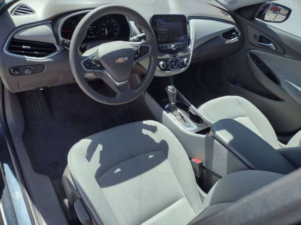 2019 Chevrolet Malibu Image 13