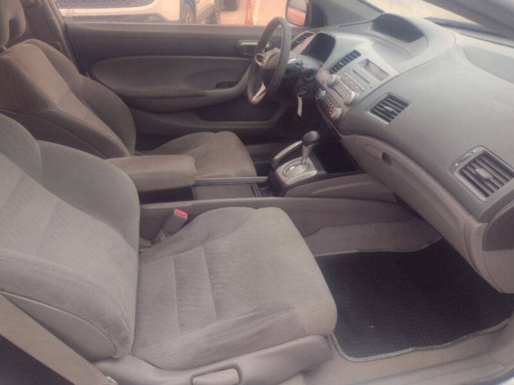 2010 Honda Civic Image 15