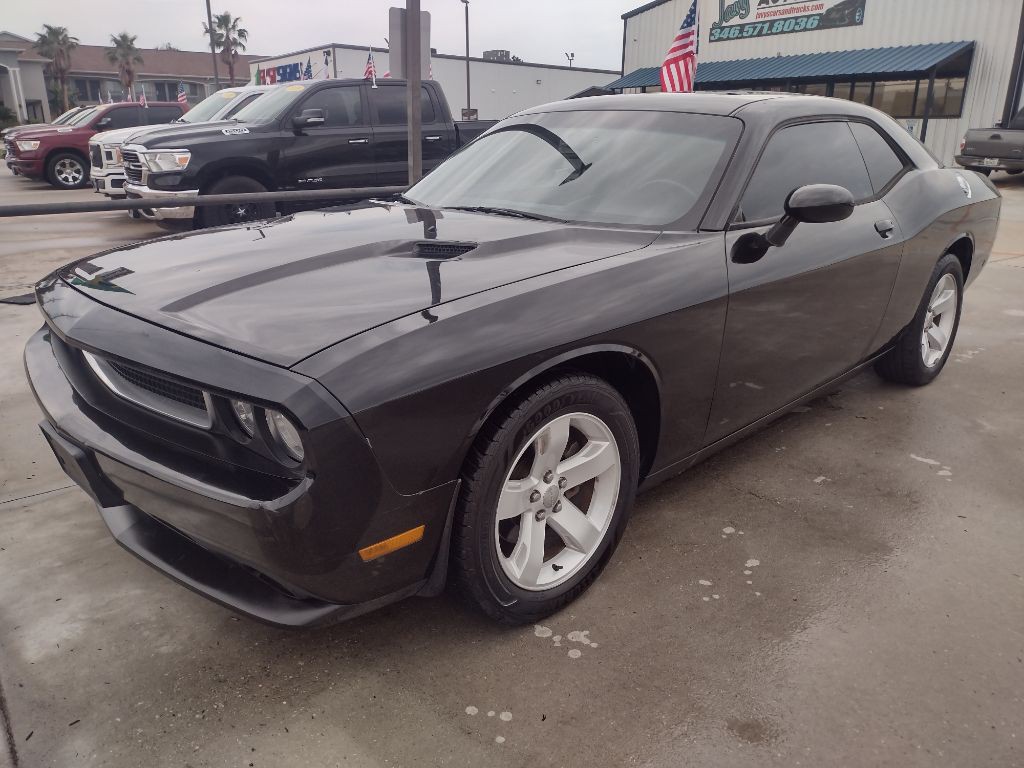 2012 Dodge Challenger Image 2