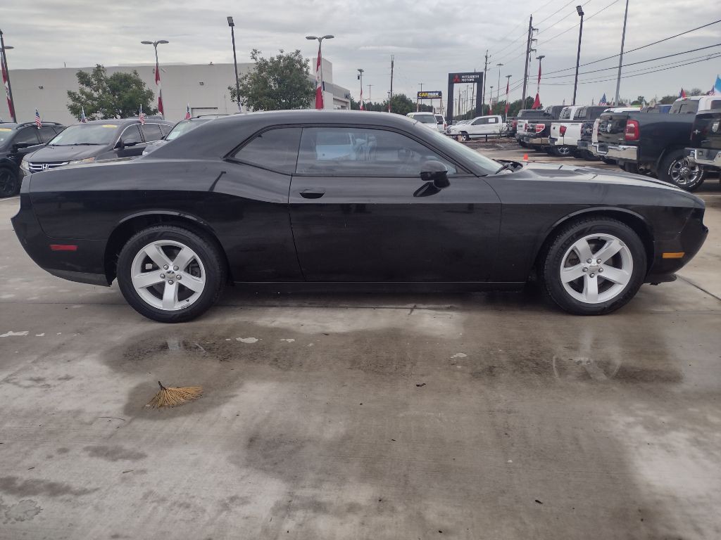 2012 Dodge Challenger Image 6
