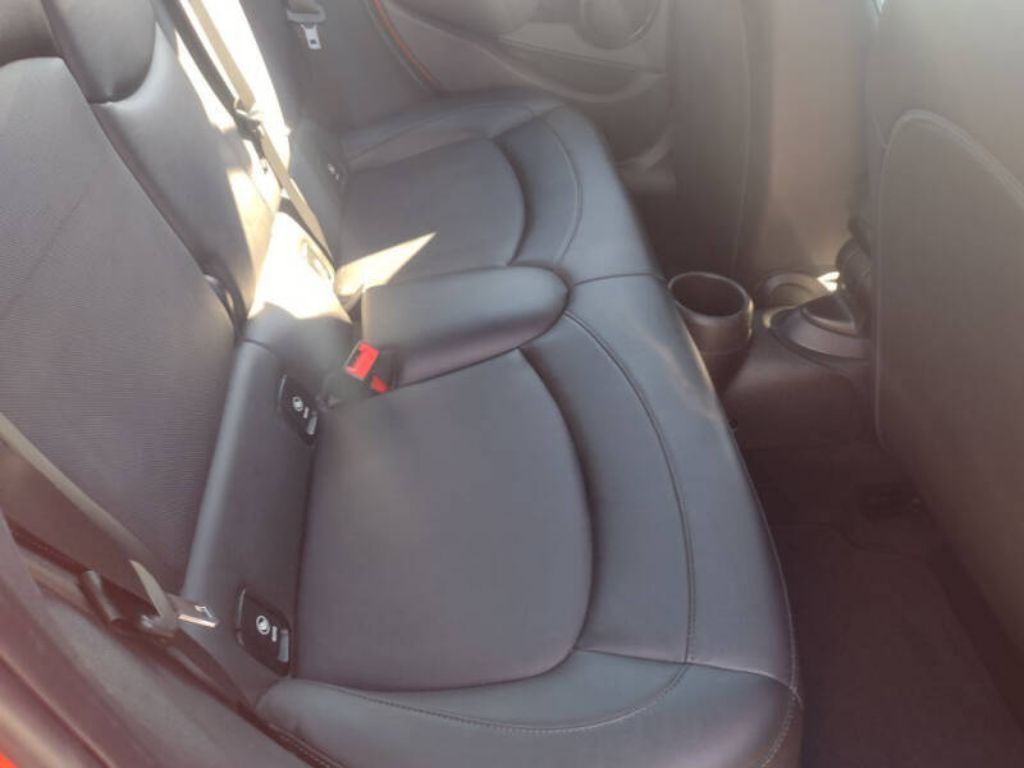 2019 MINI Cooper Image 20