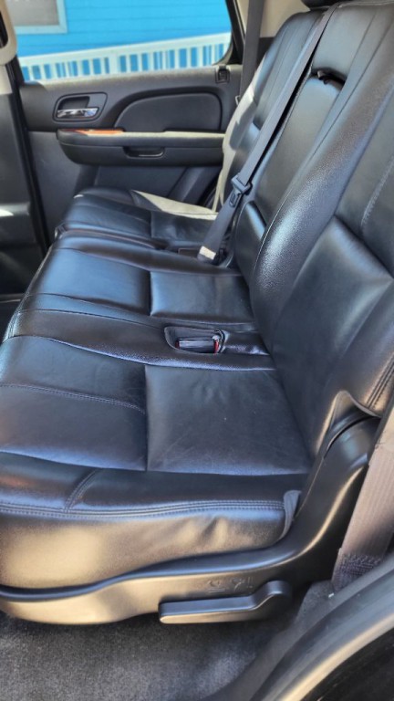 2012 Chevrolet Tahoe Image 10