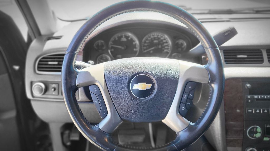 2012 Chevrolet Tahoe Image 12