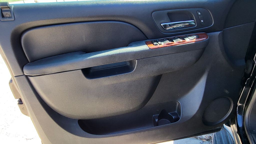 2012 Chevrolet Tahoe Image 15