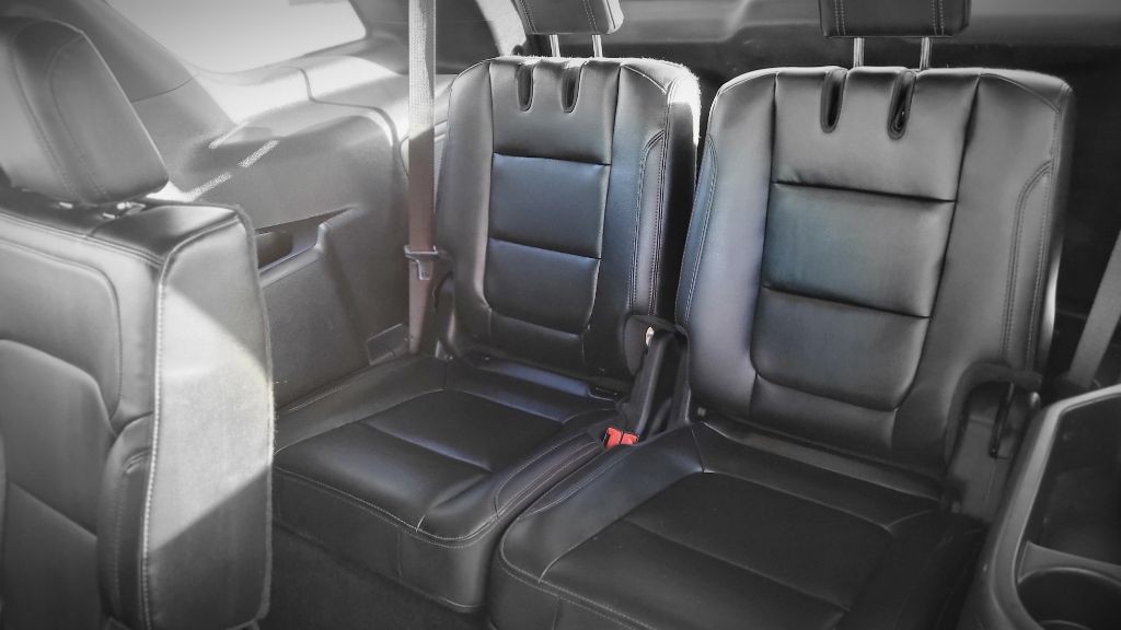 2016 Ford Explorer Image 12