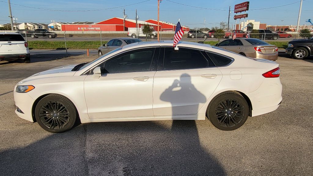 2016 Ford Fusion Image 5