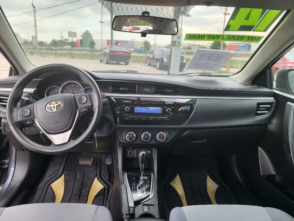 2014 Toyota Corolla Image 4