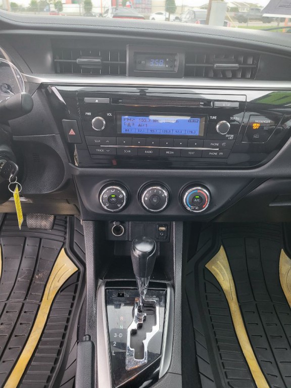 2014 Toyota Corolla Image 5