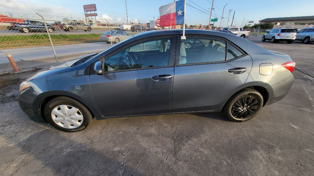 2014 Toyota Corolla Image 22