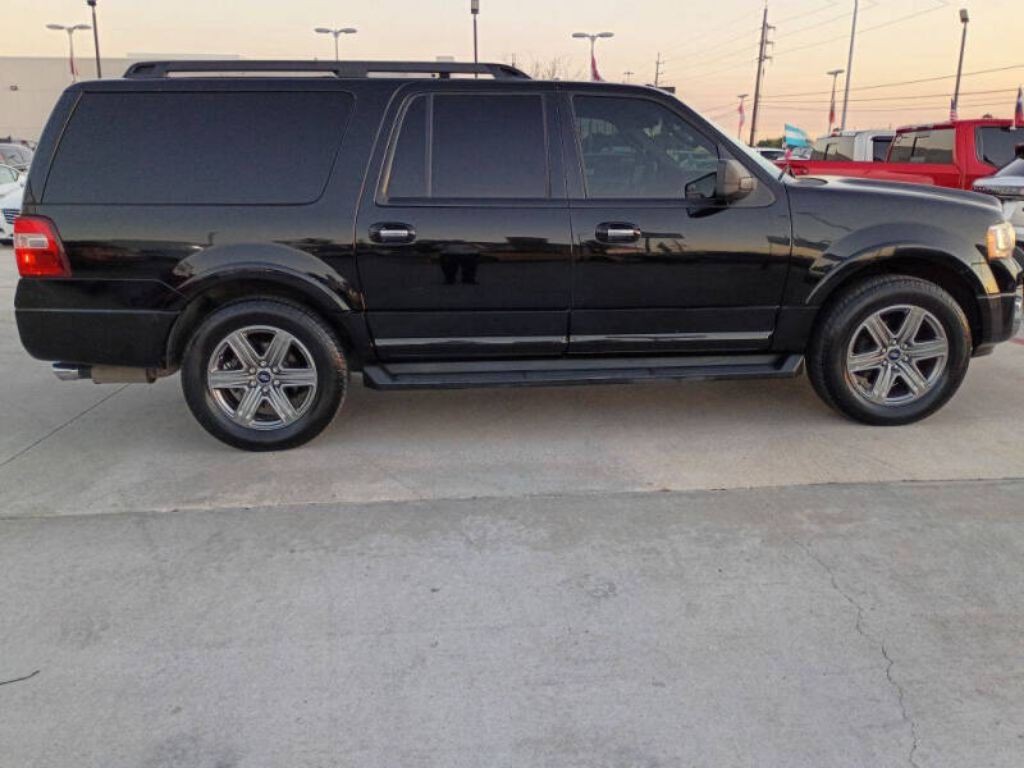 2017 Ford Expedition Image 7
