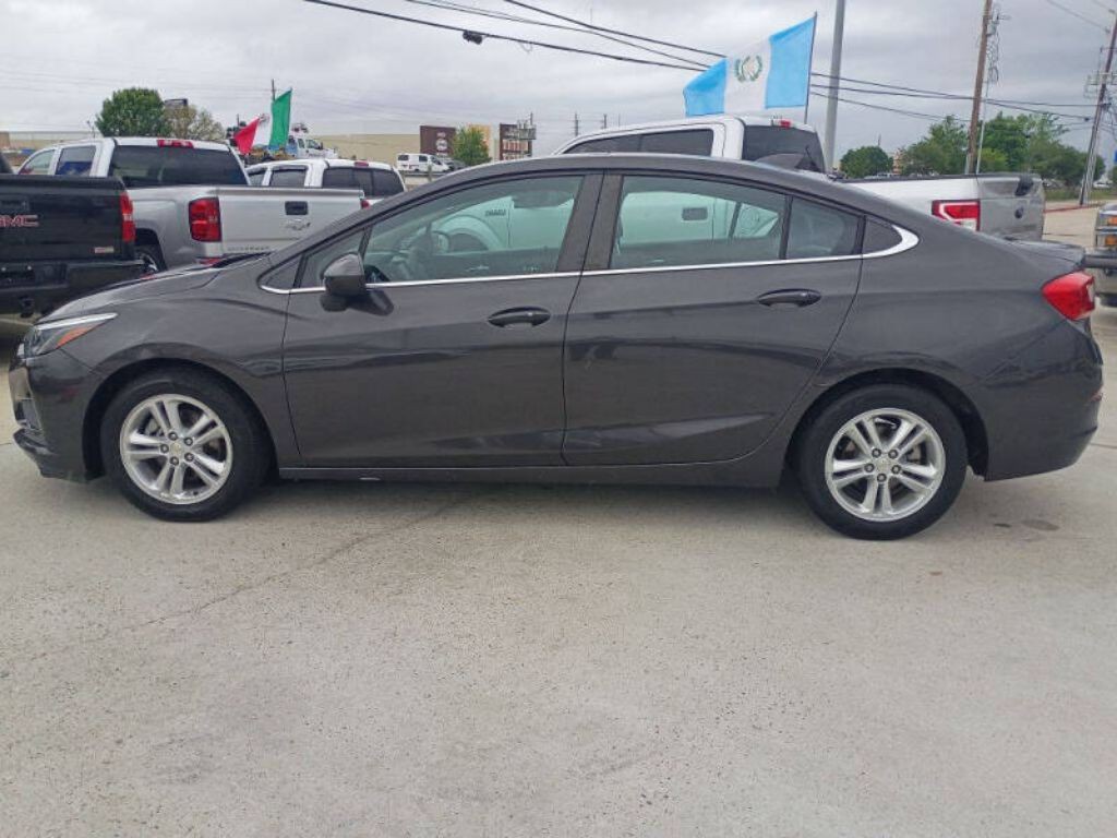 2016 Chevrolet Cruze Image 22