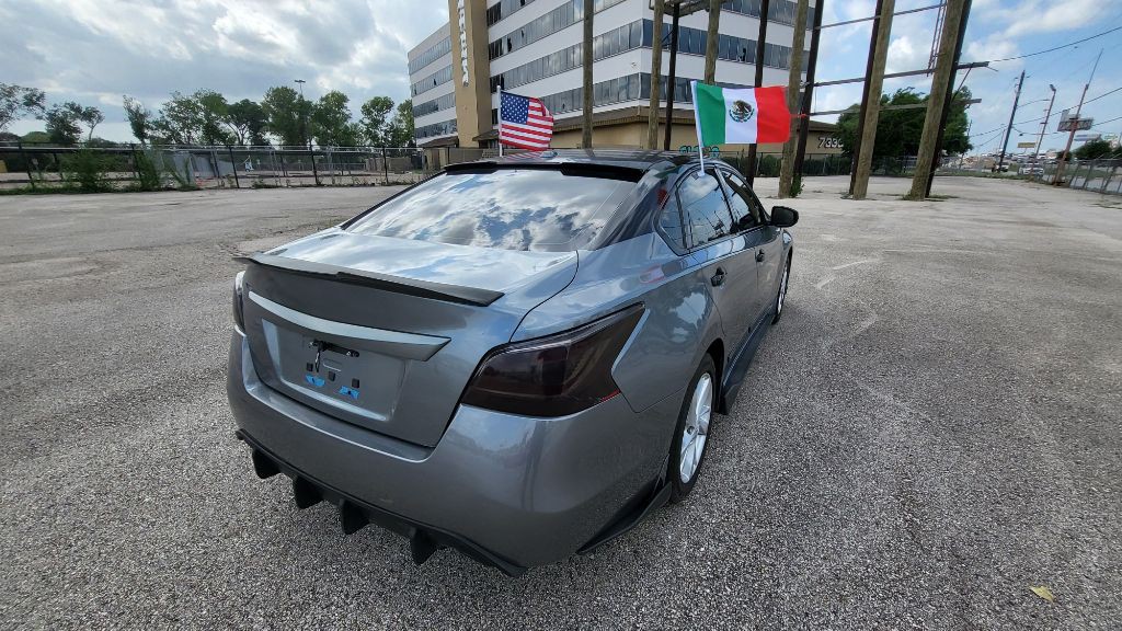 2015 Nissan Altima Image 5