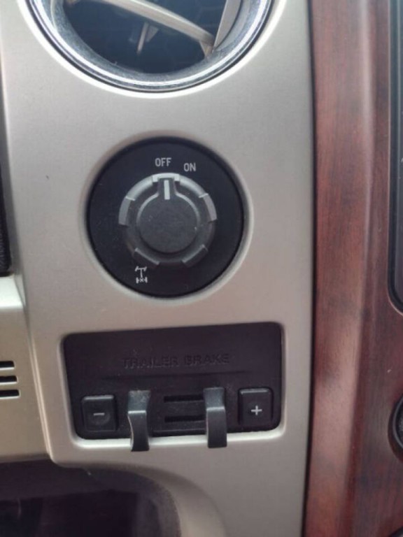 2013 Ford F-150 Image 13
