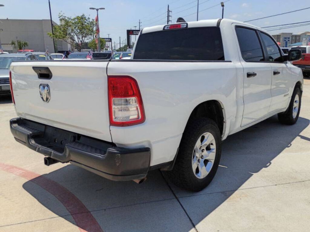 2019 RAM 1500 Image 7