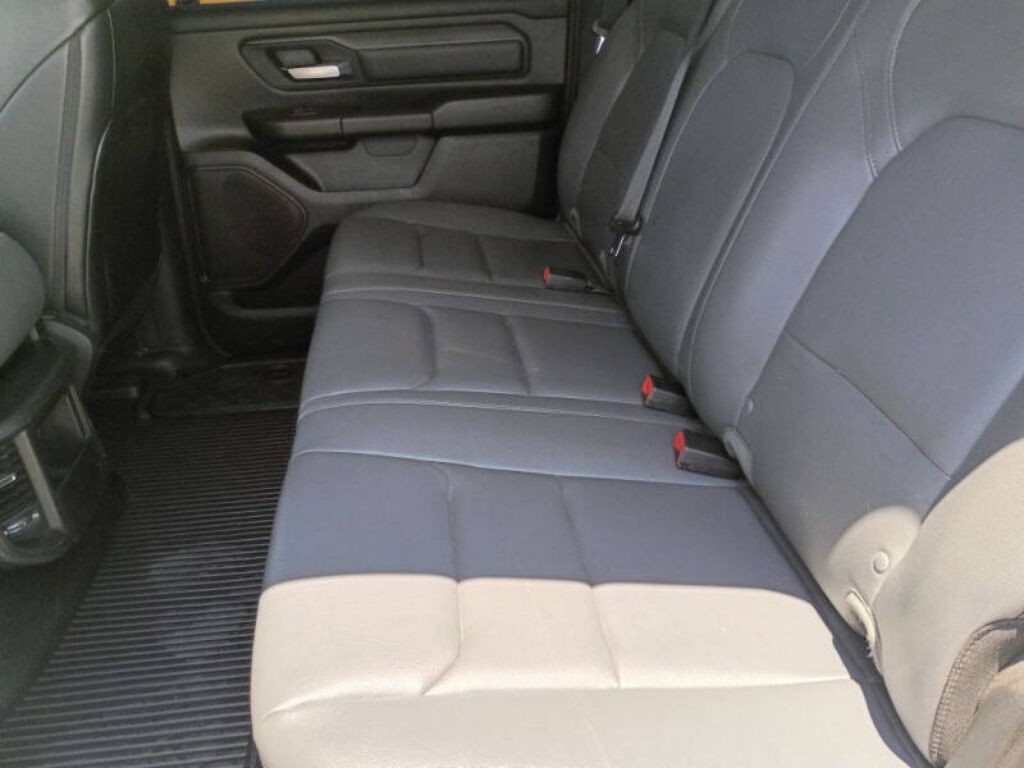 2019 RAM 1500 Image 21