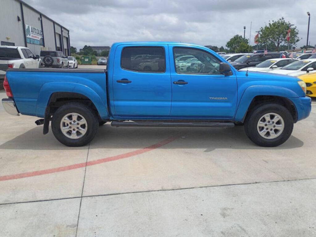 2005 Toyota Tacoma Image 9