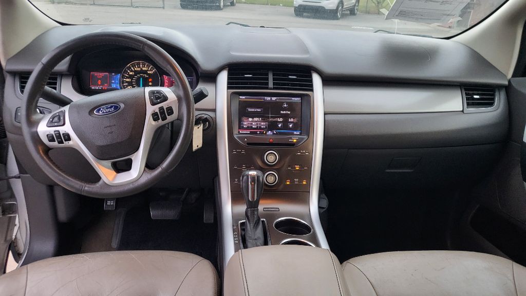 2013 Ford Edge Image 11