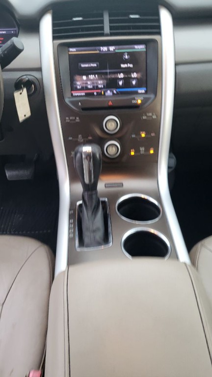 2013 Ford Edge Image 13