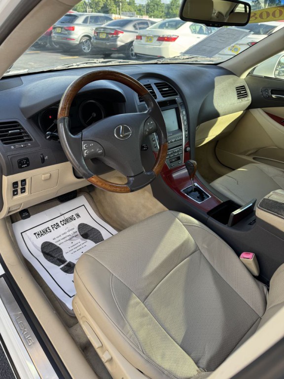 2008 Lexus ES Image 10