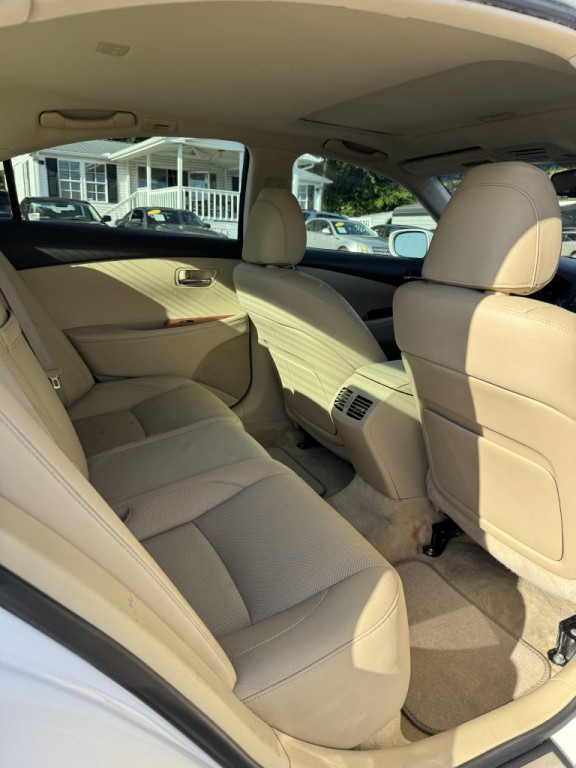 2008 Lexus ES Image 17