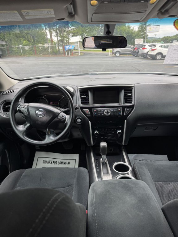 2014 Nissan Pathfinder Image 14