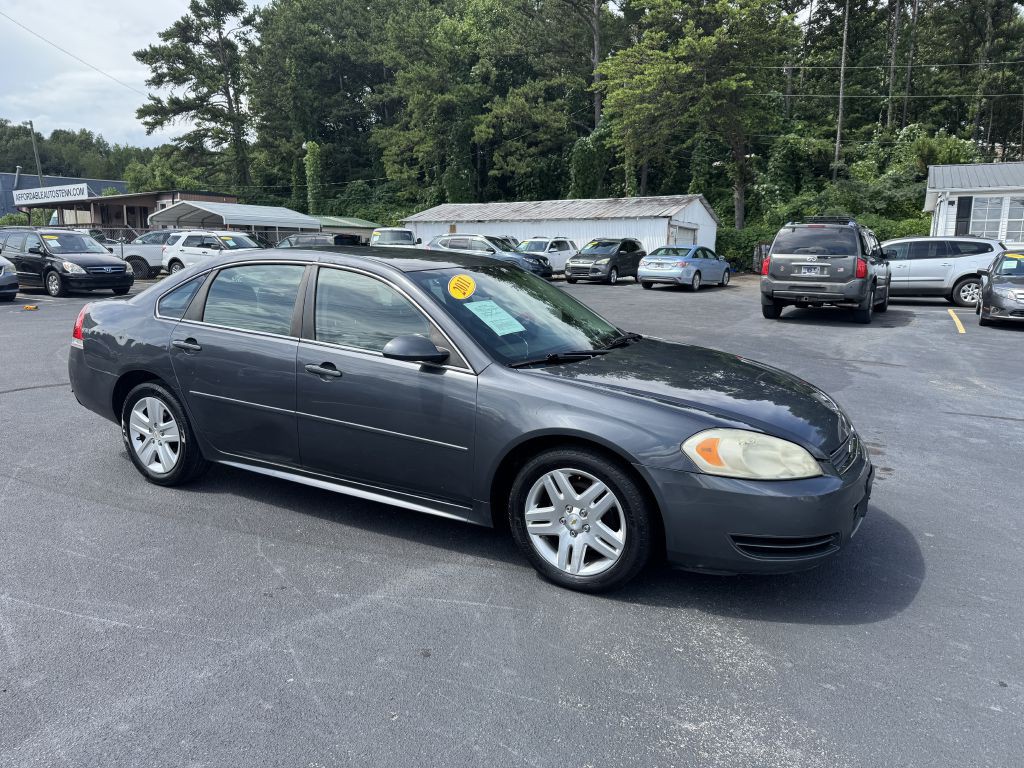 2011 Chevrolet Impala Image 2