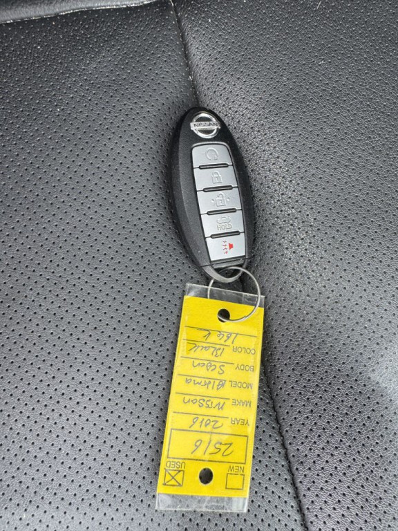 2016 Nissan Altima Image 28