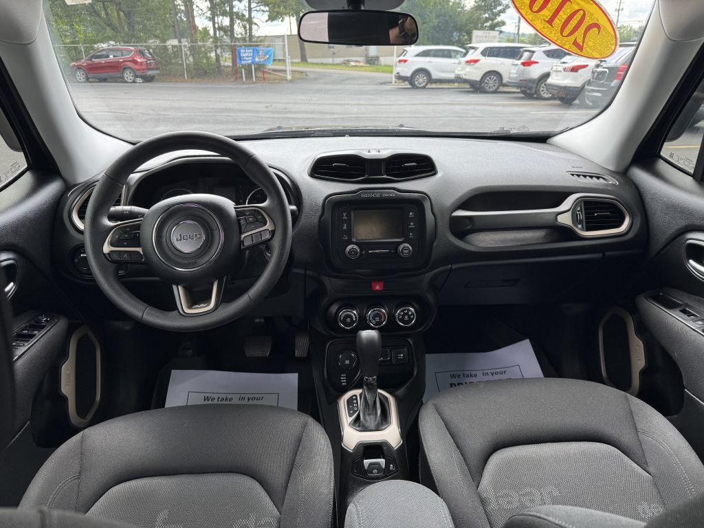2016 Jeep Renegade Image 14