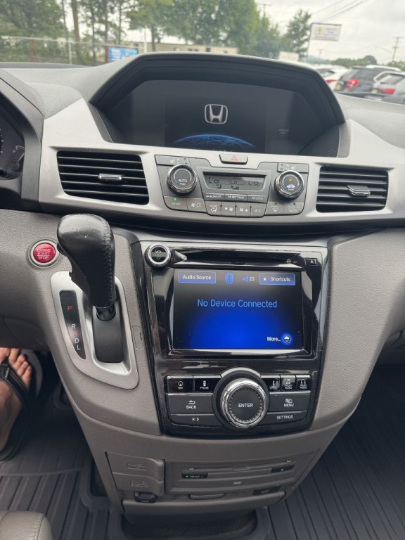 2014 Honda Odyssey Image 13