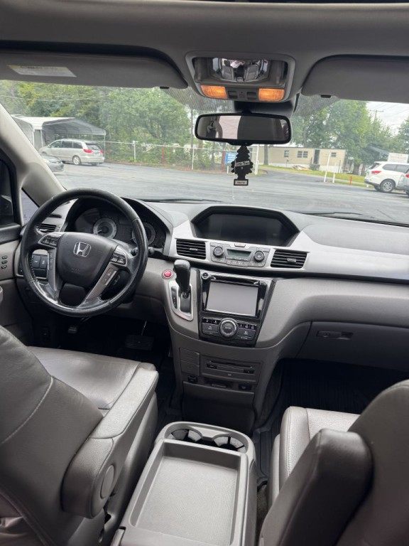 2014 Honda Odyssey Image 21