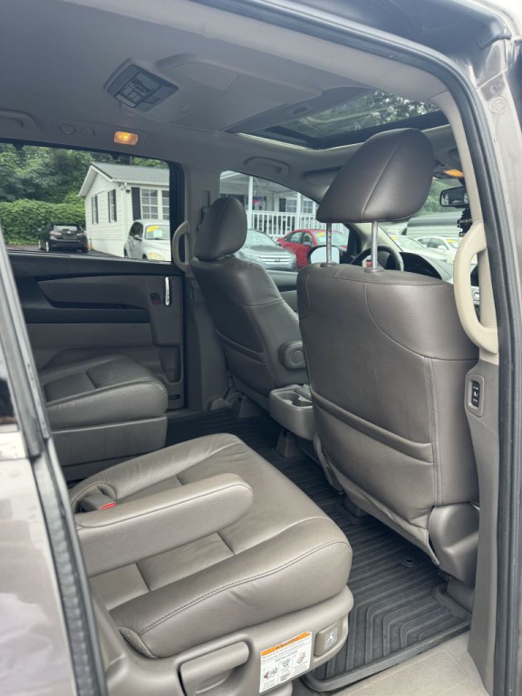 2014 Honda Odyssey Image 27