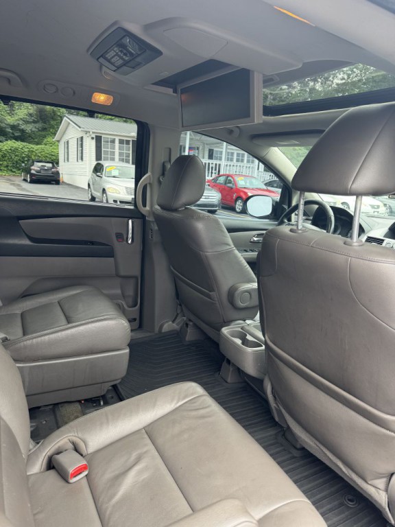 2014 Honda Odyssey Image 28