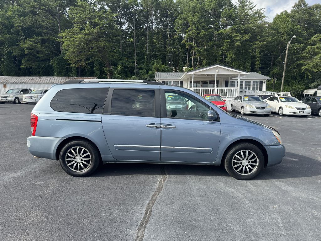 2012 Kia Sedona Image 3