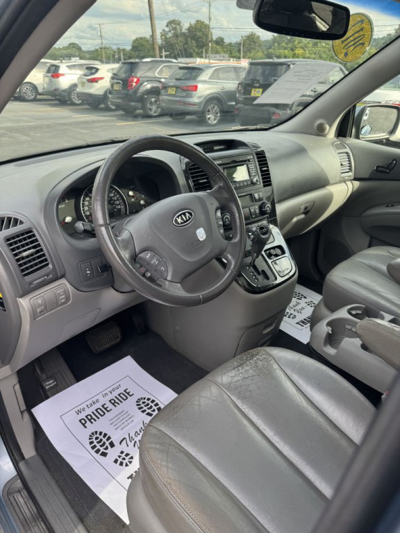 2012 Kia Sedona Image 6