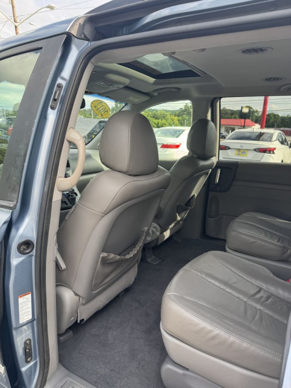 2012 Kia Sedona Image 9
