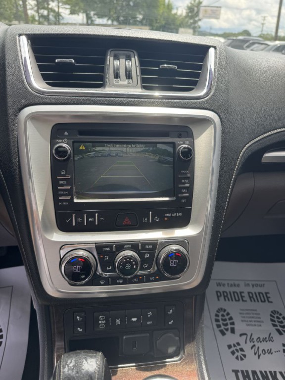 2015 GMC Acadia Image 13