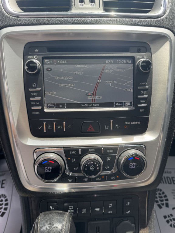 2015 GMC Acadia Image 15