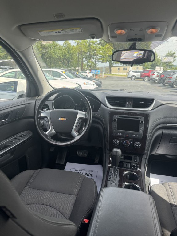 2017 Chevrolet Traverse Image 15