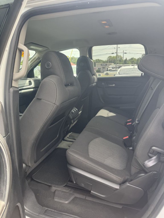 2017 Chevrolet Traverse Image 19