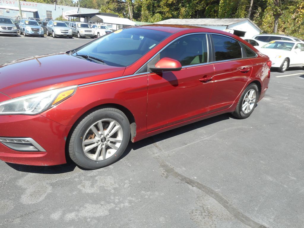 2015 Hyundai Sonata Image 3