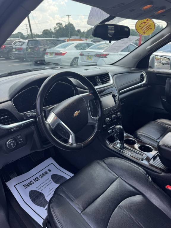 2015 Chevrolet Traverse Image 8