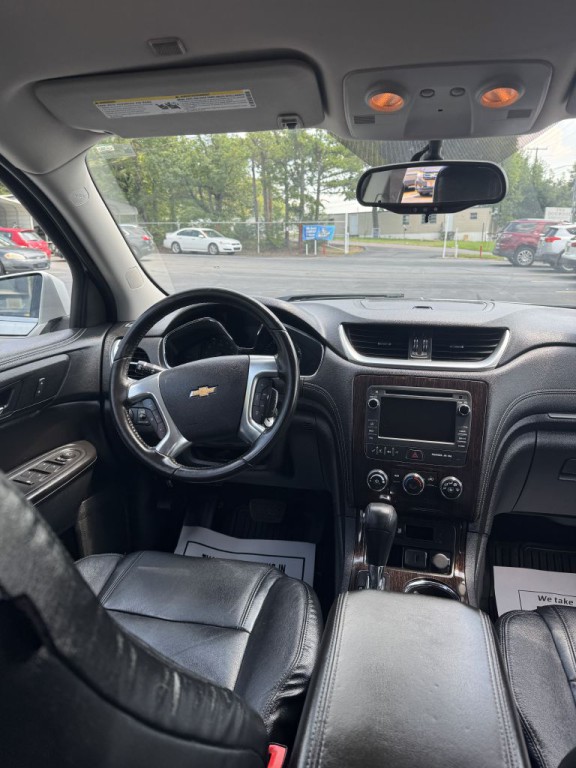 2015 Chevrolet Traverse Image 15