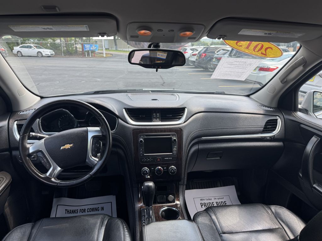 2015 Chevrolet Traverse Image 16
