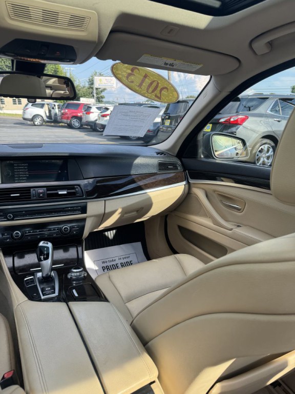 2013 BMW 5 Series Image 14