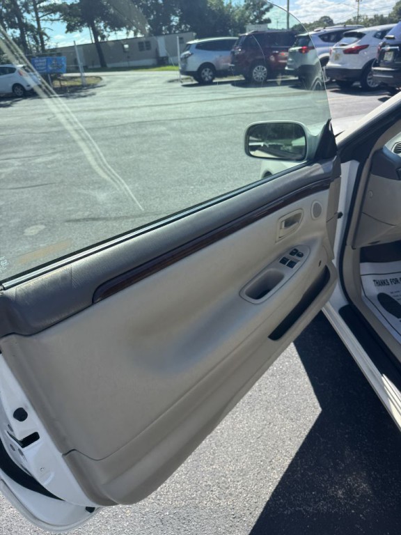 2000 Toyota Camry Image 9