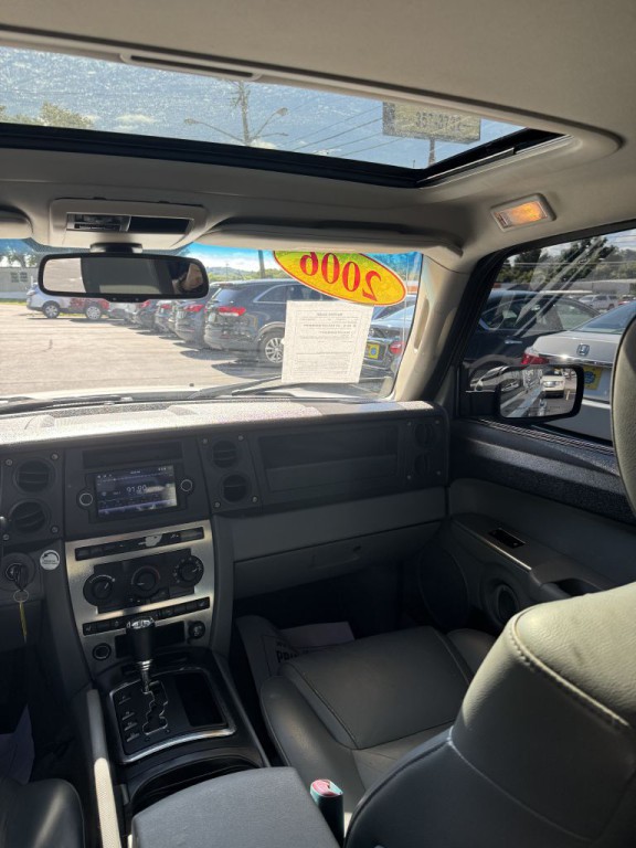 2006 Jeep Commander Image 13