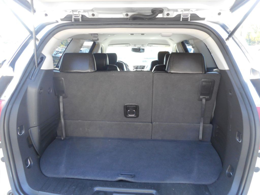 2009 Chevrolet Traverse Image 6