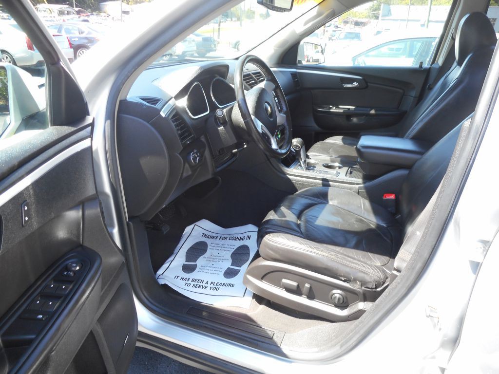 2009 Chevrolet Traverse Image 10