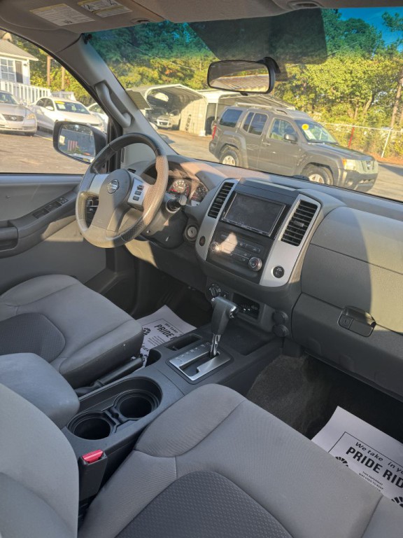 2013 Nissan Xterra Image 15