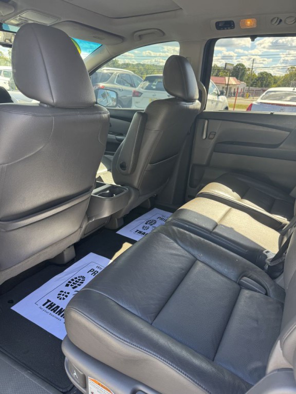 2012 Honda Odyssey Image 15